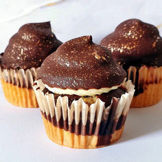 Lust auf Dresden Autorin Sandra bäckt Donauwellen-Cupcakes!