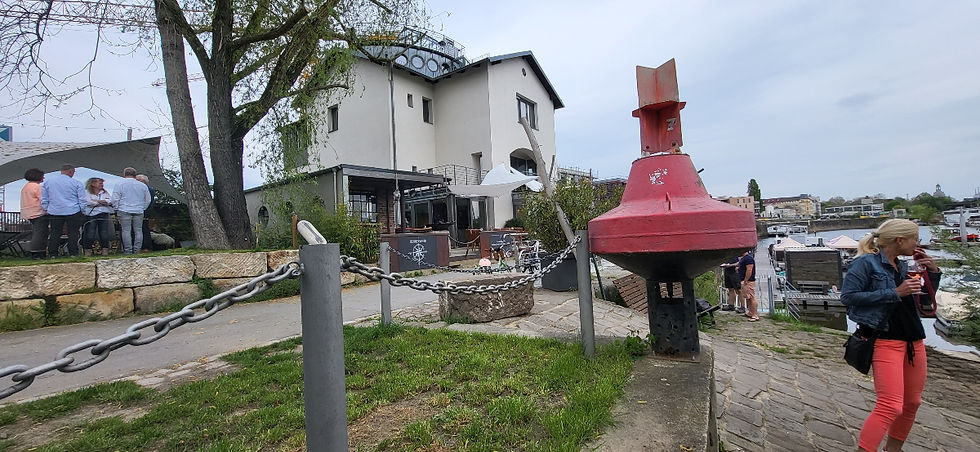 Blick in die Hafencity Dresden