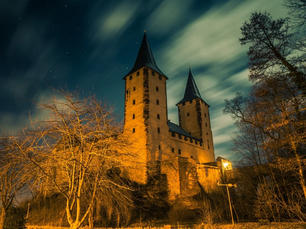 🕯️ Ein Abend für die Liebe – Romantische Dämmerführung im Schloss Rochlitz