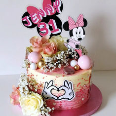 Lust auf Dresden Autorin Sandra backt eine Minnie-Mouse-Torte!