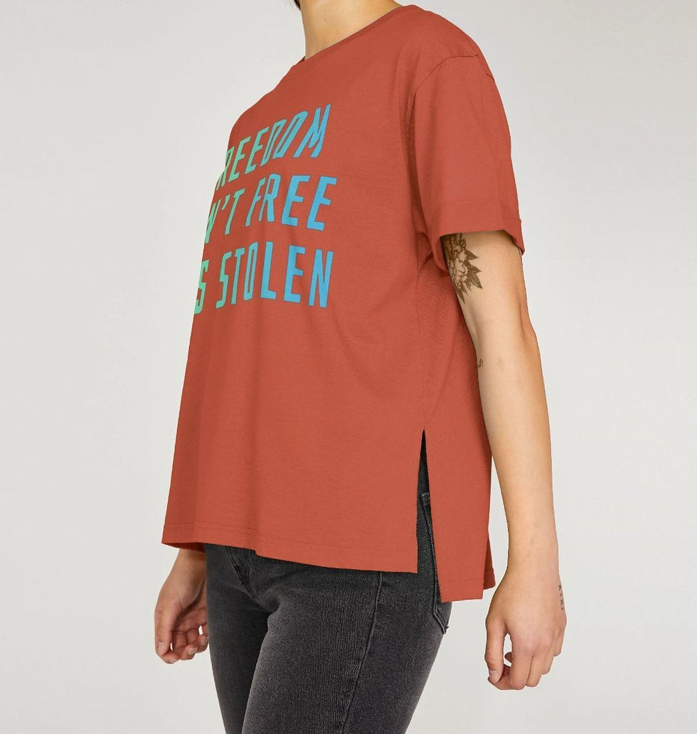 Thumbnail: Women's Relaxed Fit Tee..