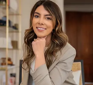 Lindsay DaSilva profile.webp