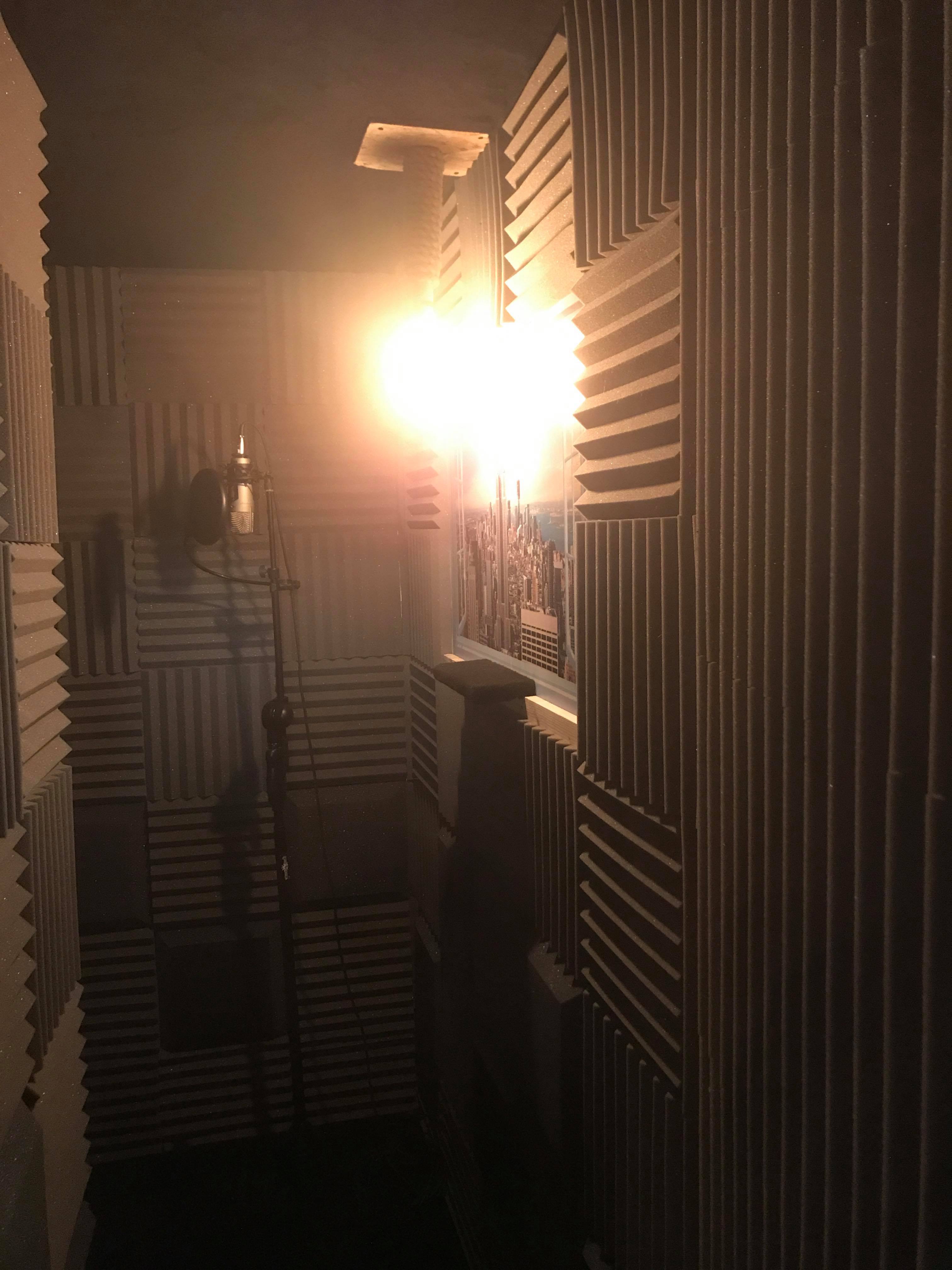 Recording booth