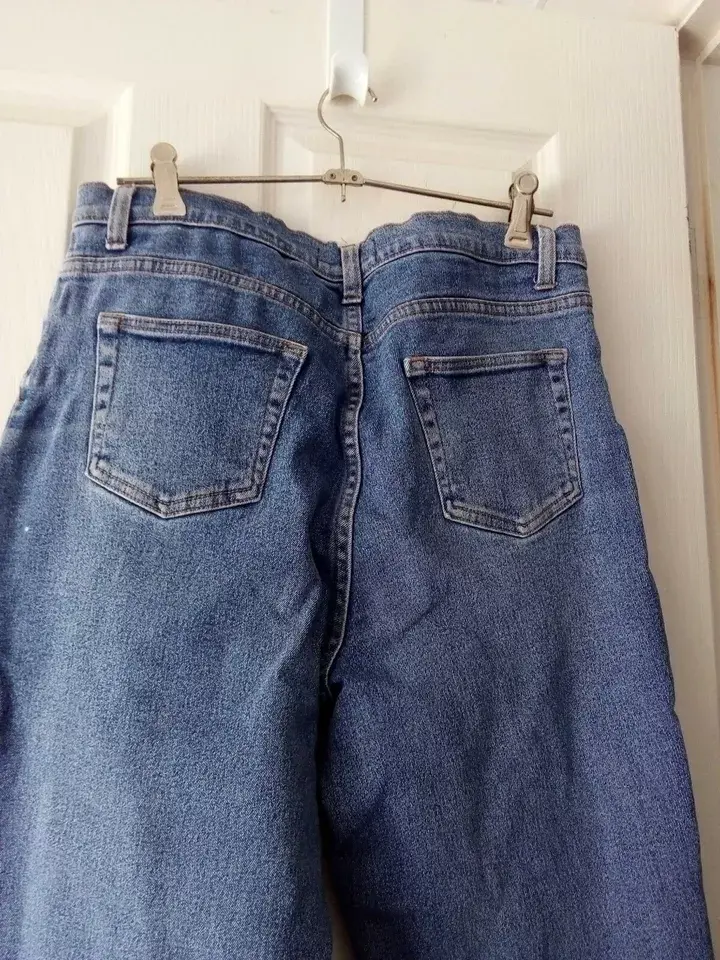 Thumbnail: Monroe high waist jeans