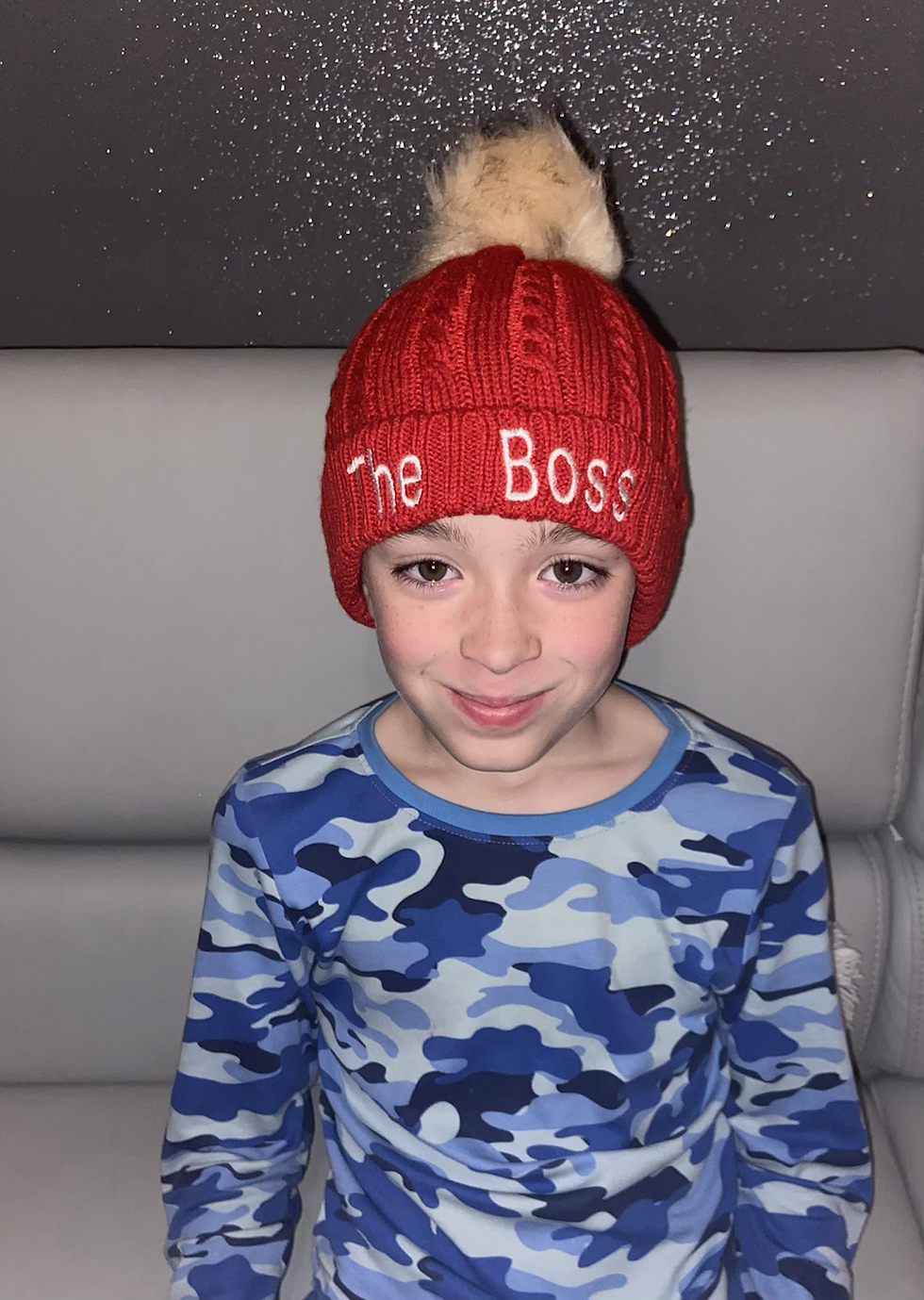 Thumbnail: Red pompom hat 