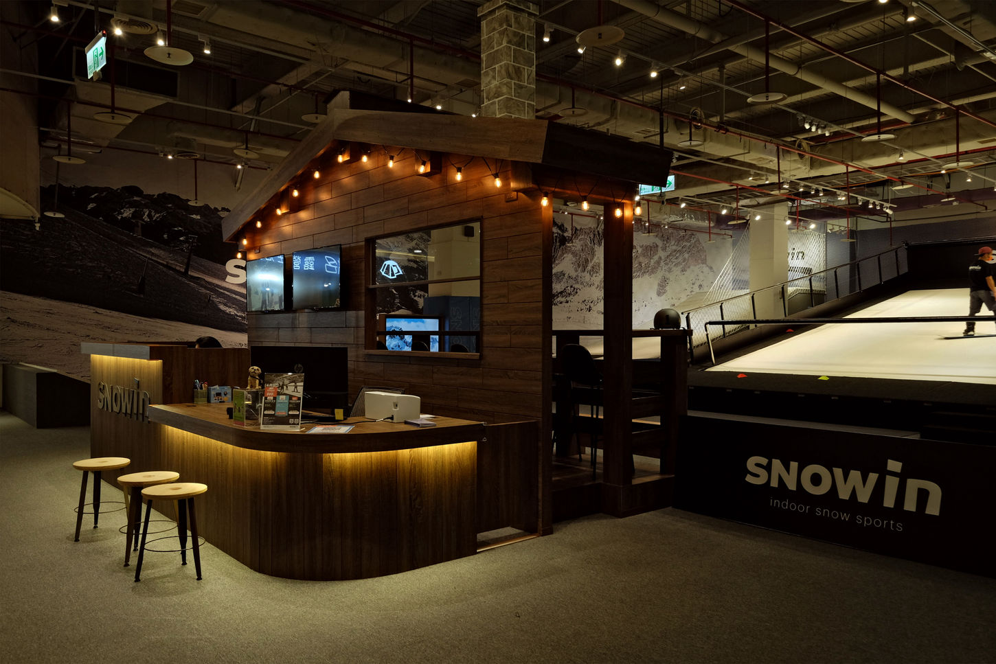 滑雪教室木作裝潢