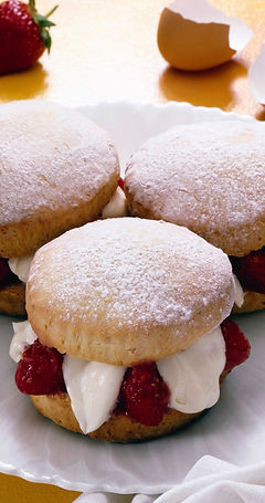 Strawberry Cream Pastries