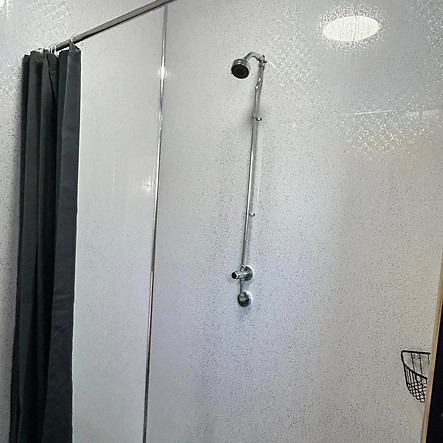 showers3.jpg