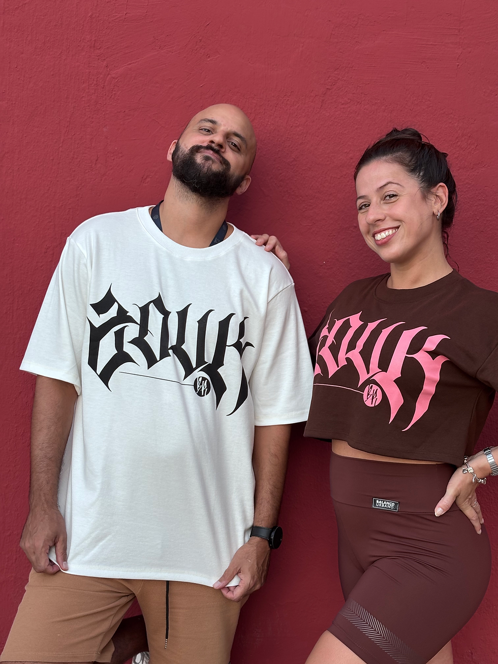 Miniatura: Cropped Oversize Zouk Marrom