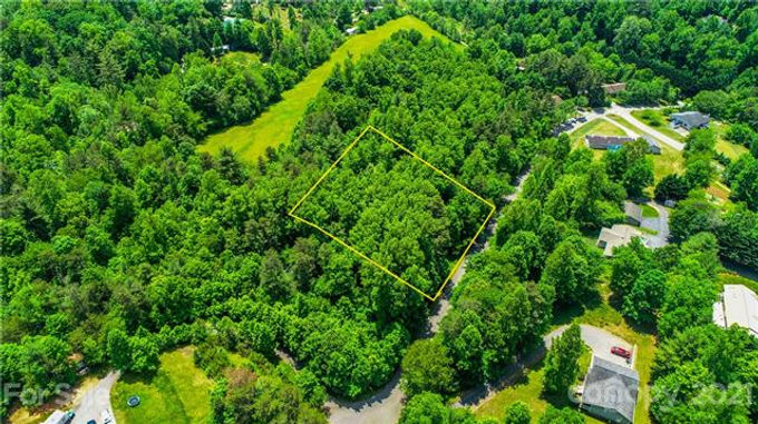 63 Quiet Woods Dr