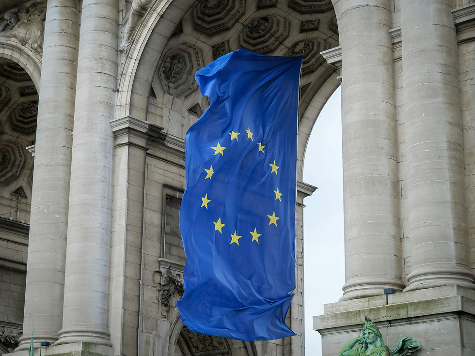 Europe’s New EES Border System: What Travelers Need to Know (and Why It’s Not Going Smoothly)