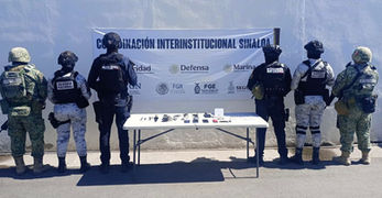 En nueva revisión realizada este lunes en el Centro Penitenciario de Aguaruto, el Grupo Interinstitucional aseguró dosis de presunta droga, teléfonos celulares y diversos objetos prohibidos