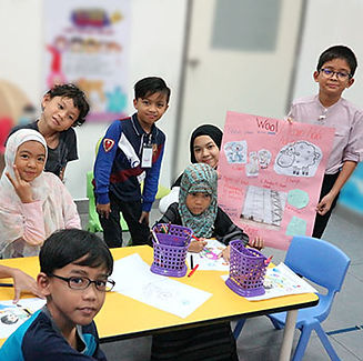 4y-to-6y-presenting-to-the-crowd-at-kida