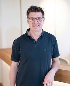 Oliver-Kieferorthopaedie-Langenkamp.jpg