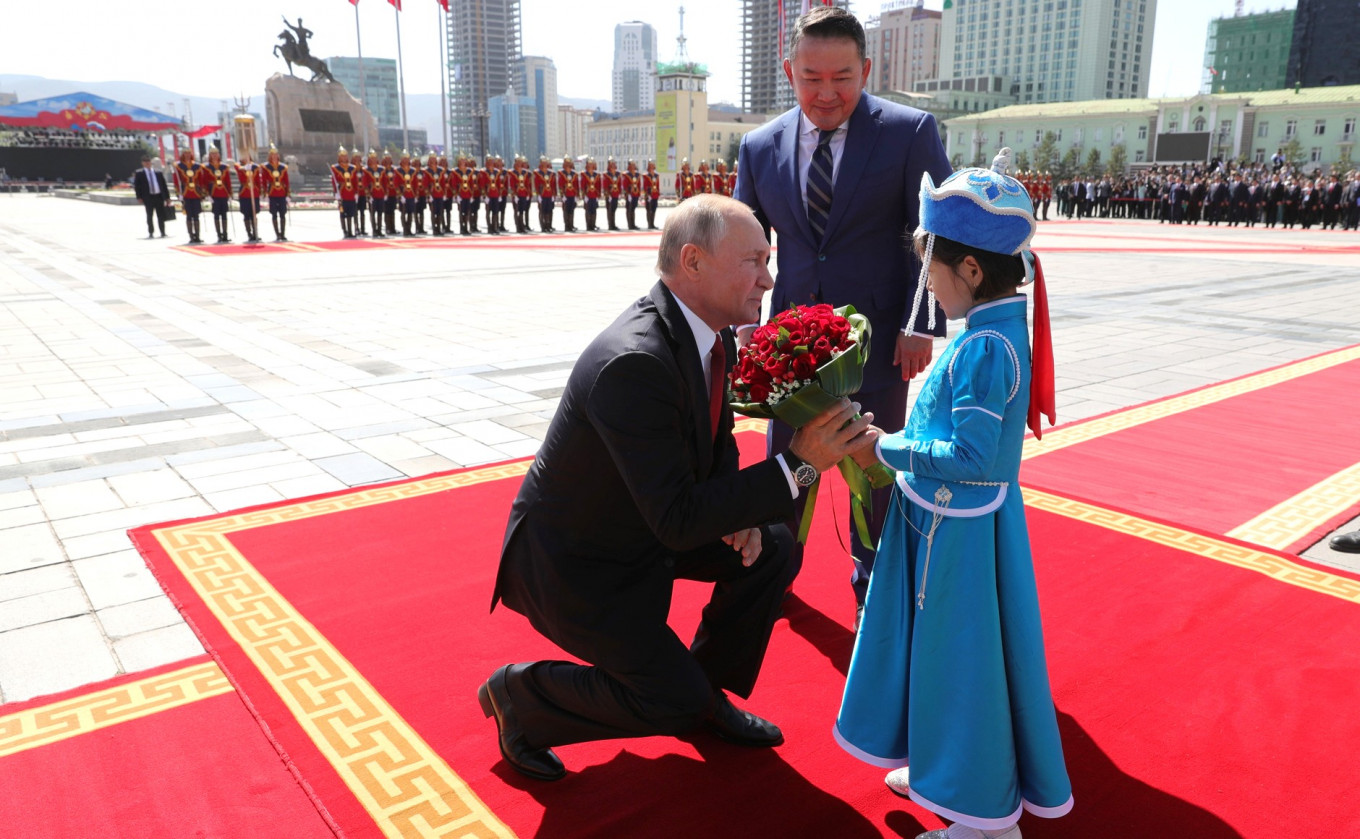 Putin’s Mongolia visit has green light | Kremlin emphasises ”wonderful dialogue” between the two countries