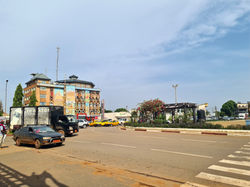 Esplanade hôtel de Ville de Yaoundé