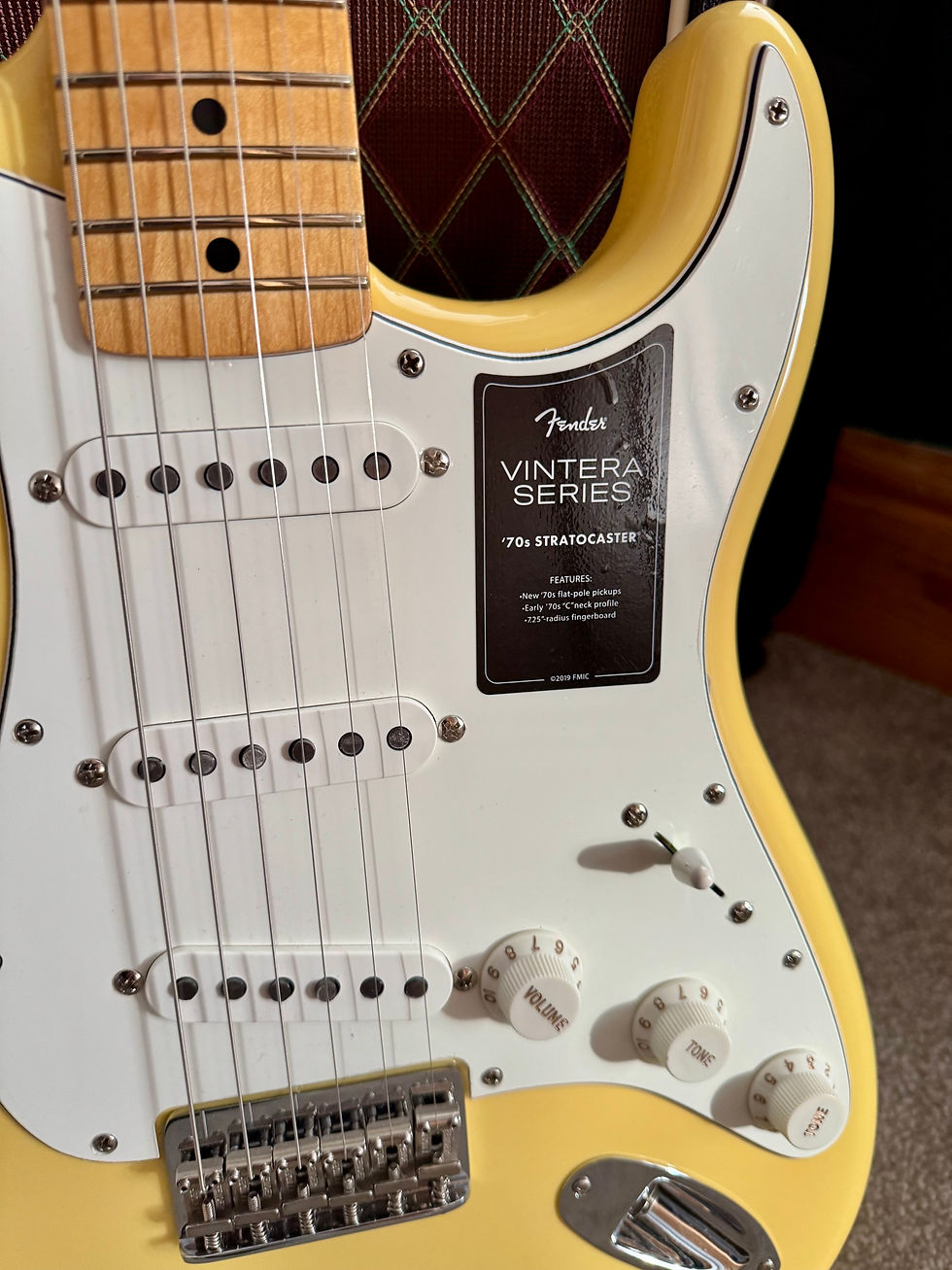 Thumbnail: 2022 Fender Limited-Edition Vintera 70s Stratocaster Hardtail Buttercream Finish