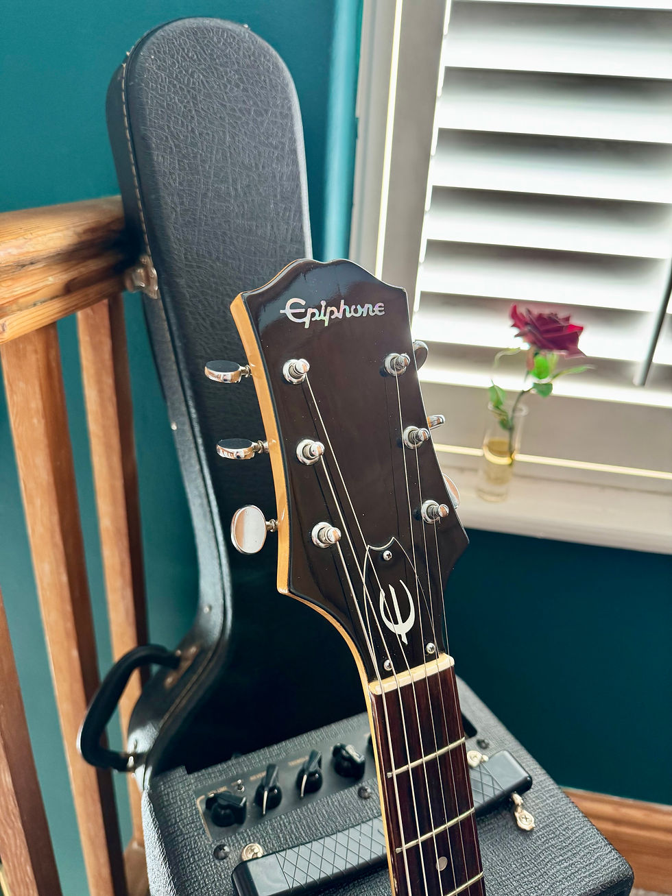 Thumbnail: 1970's Epiphone ET­275 Crestwood Sunburst w/ Case
