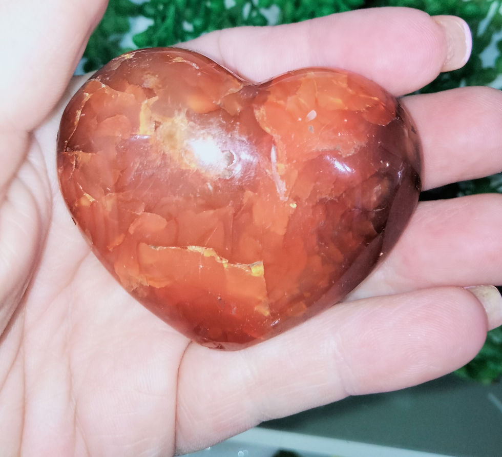 Thumbnail: Carnelian Heart