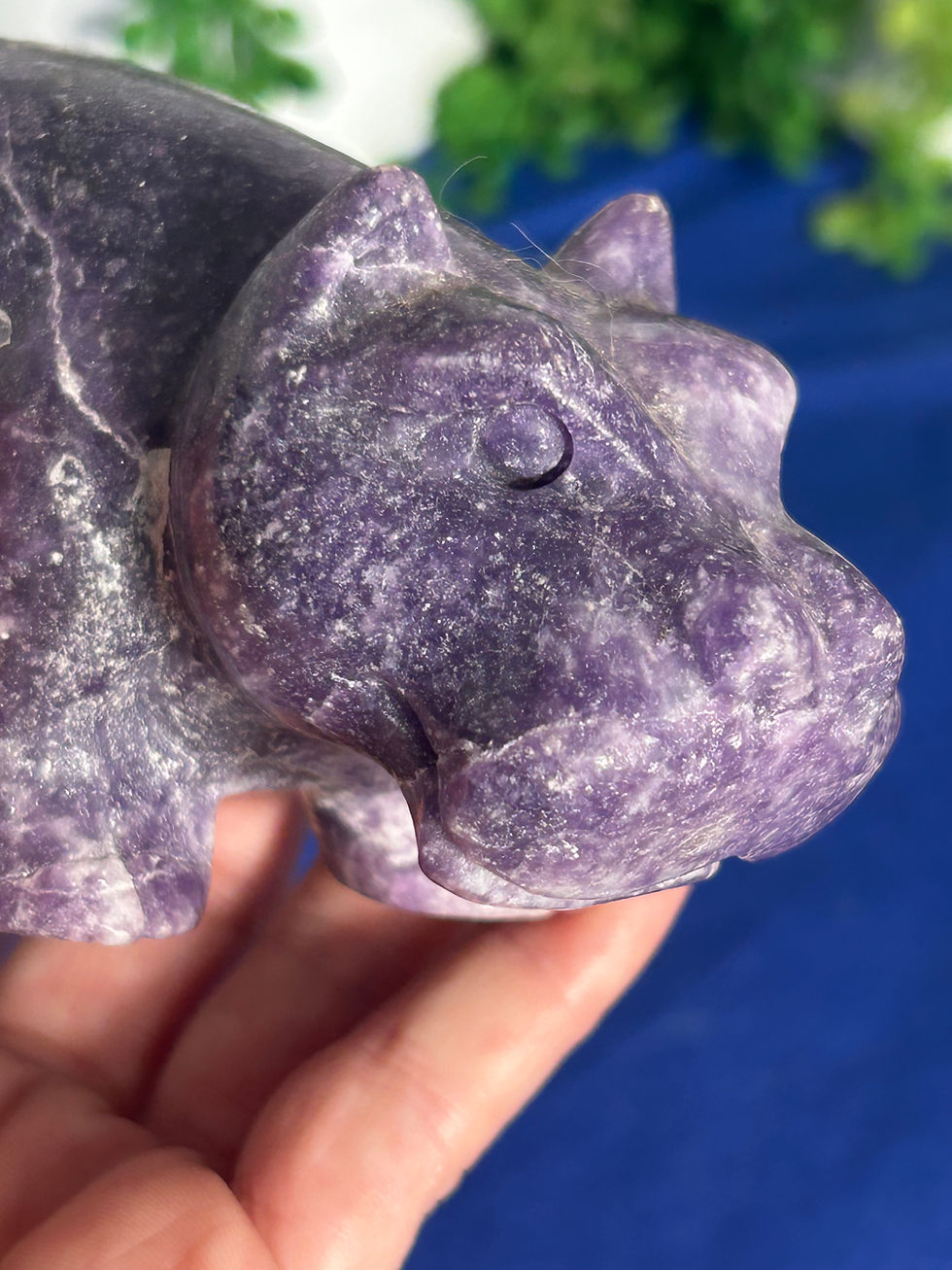Thumbnail: Lepidolite Hippo
