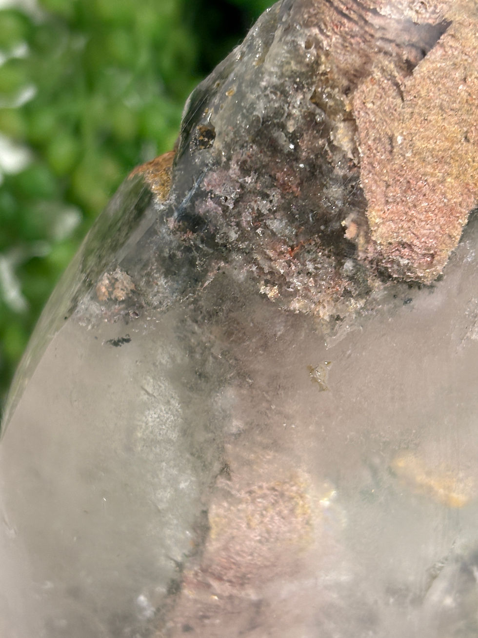 Thumbnail: Garden Quartz Freeform with Custom STand