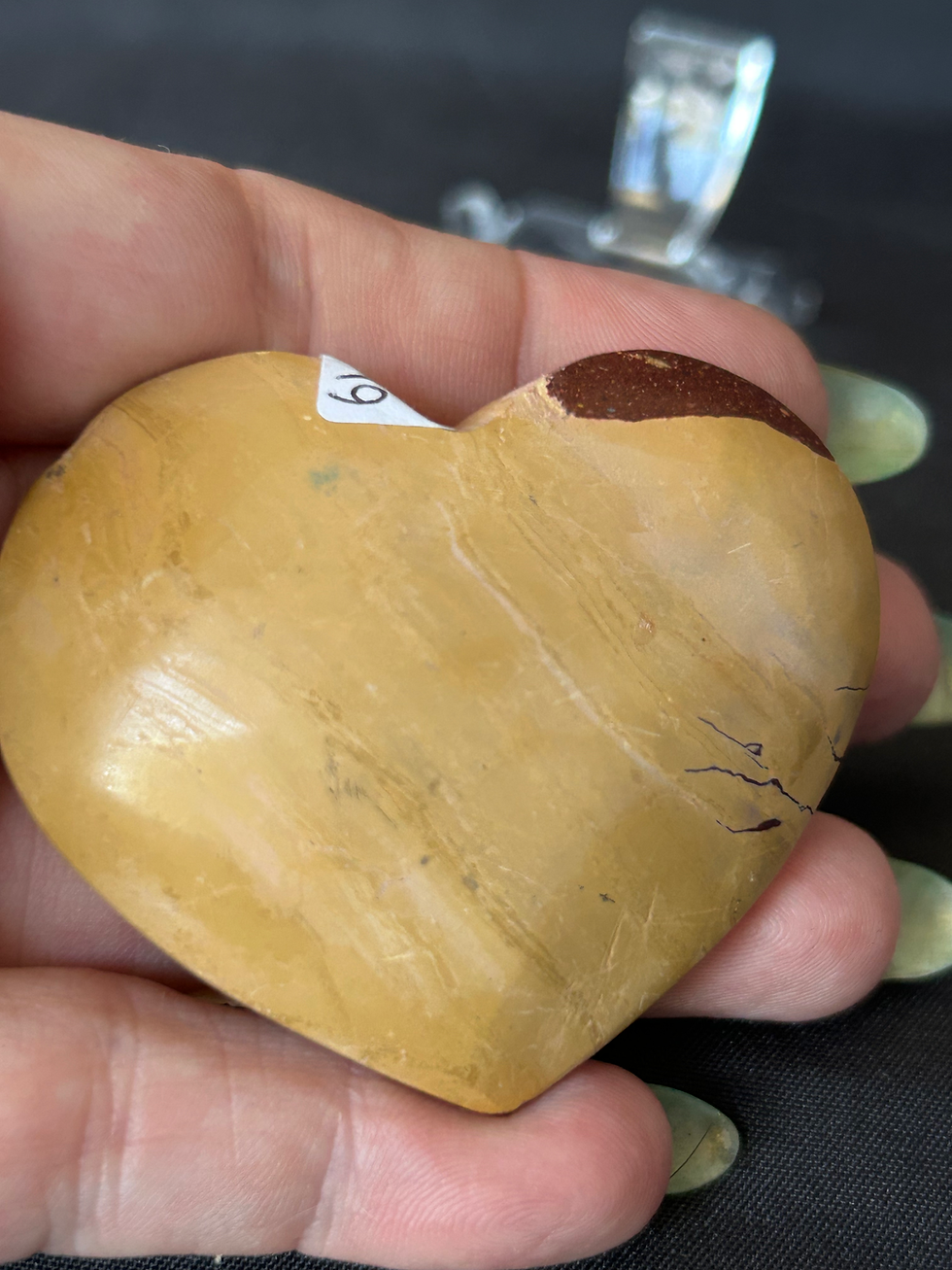 Thumbnail: Mookaite Heart