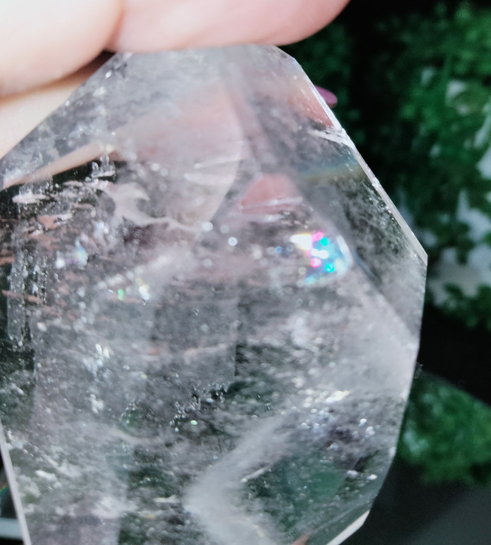 Thumbnail: Clear Quartz Freeform