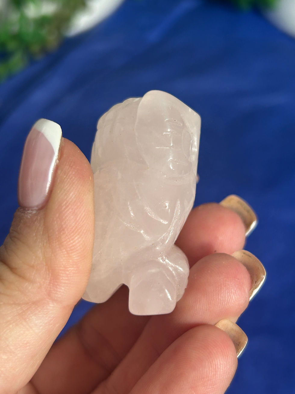 Thumbnail: Rose Quartz Owl