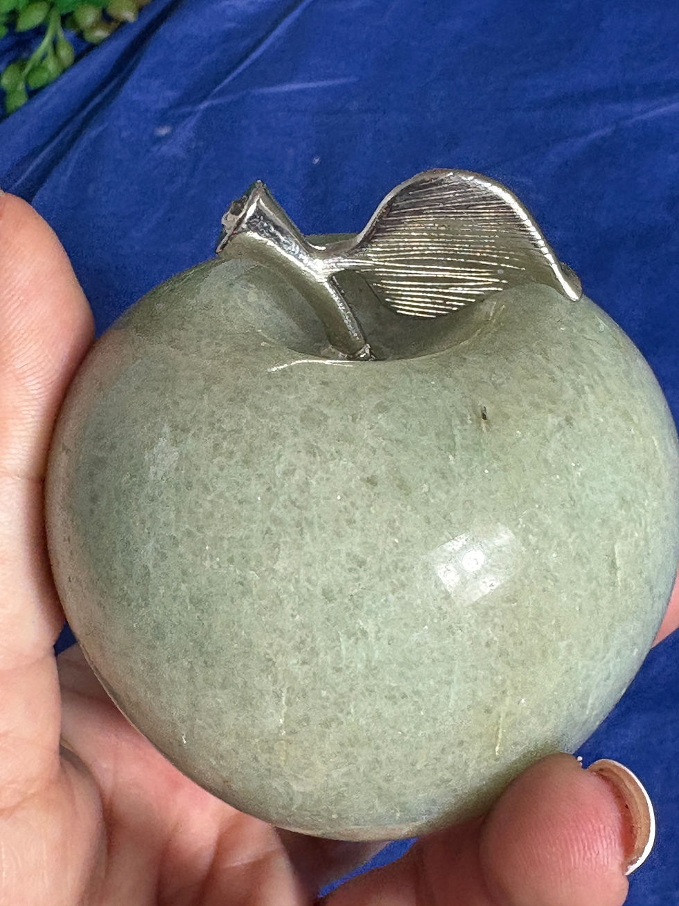 Thumbnail: Green Jade Apple Carving
