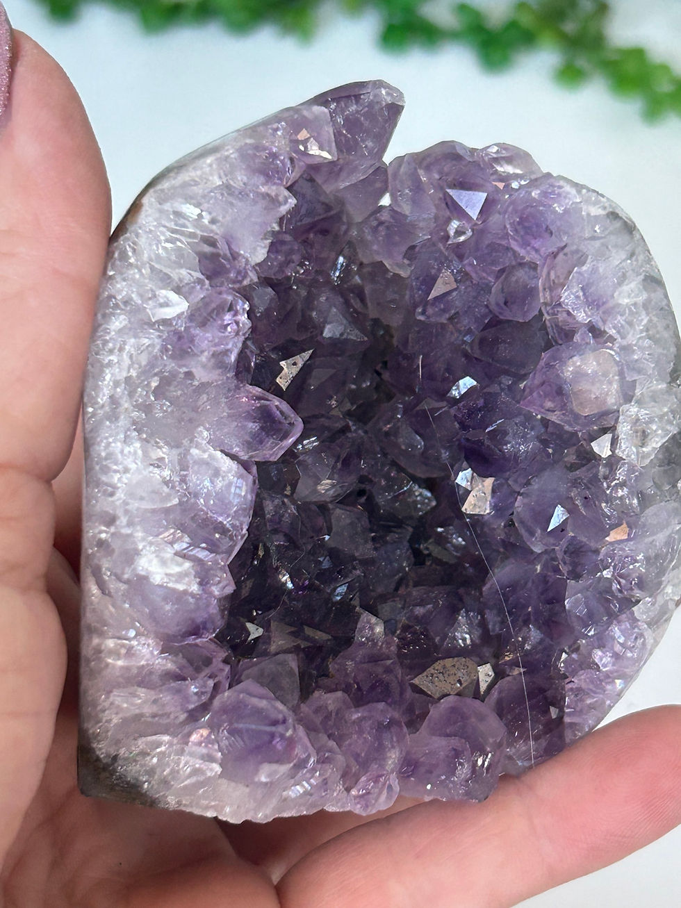 Thumbnail: Amethyst Cut Base Freeform