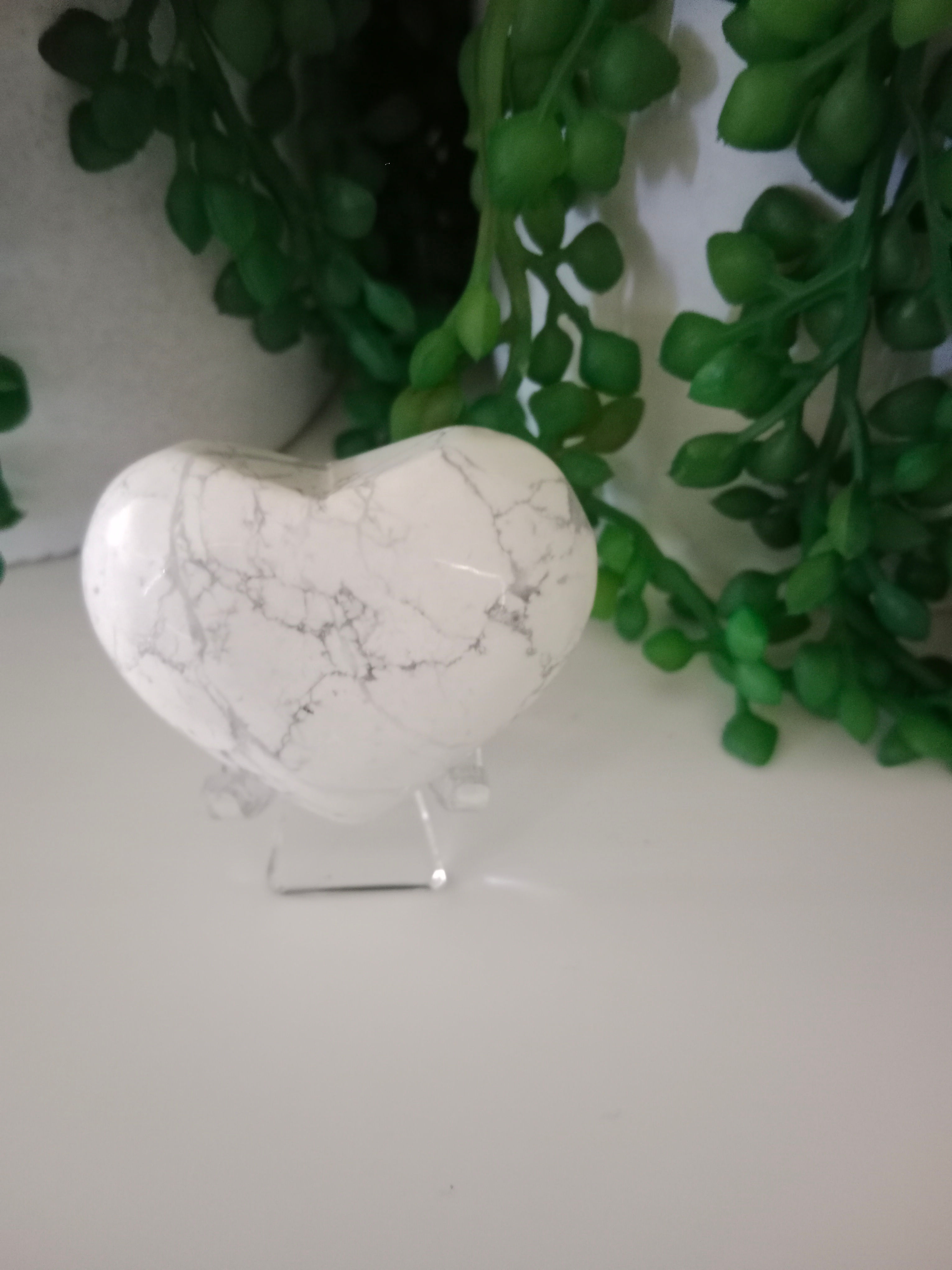 Howlite Heart