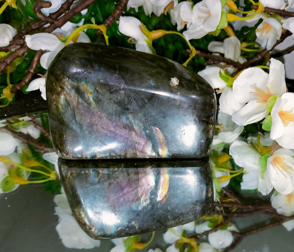 Thumbnail: Labradorite Freeform