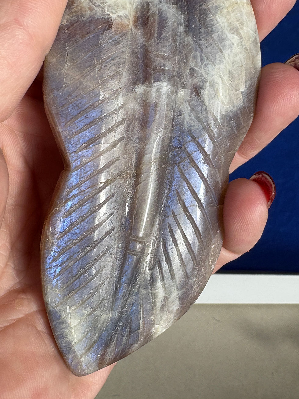 Thumbnail: Moonstone with Sunstone Feather