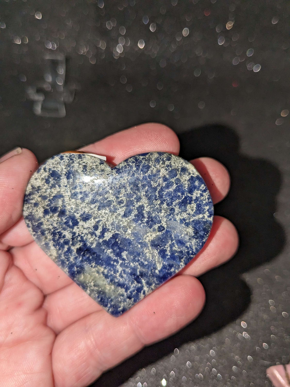 Thumbnail: Sodalite Heart