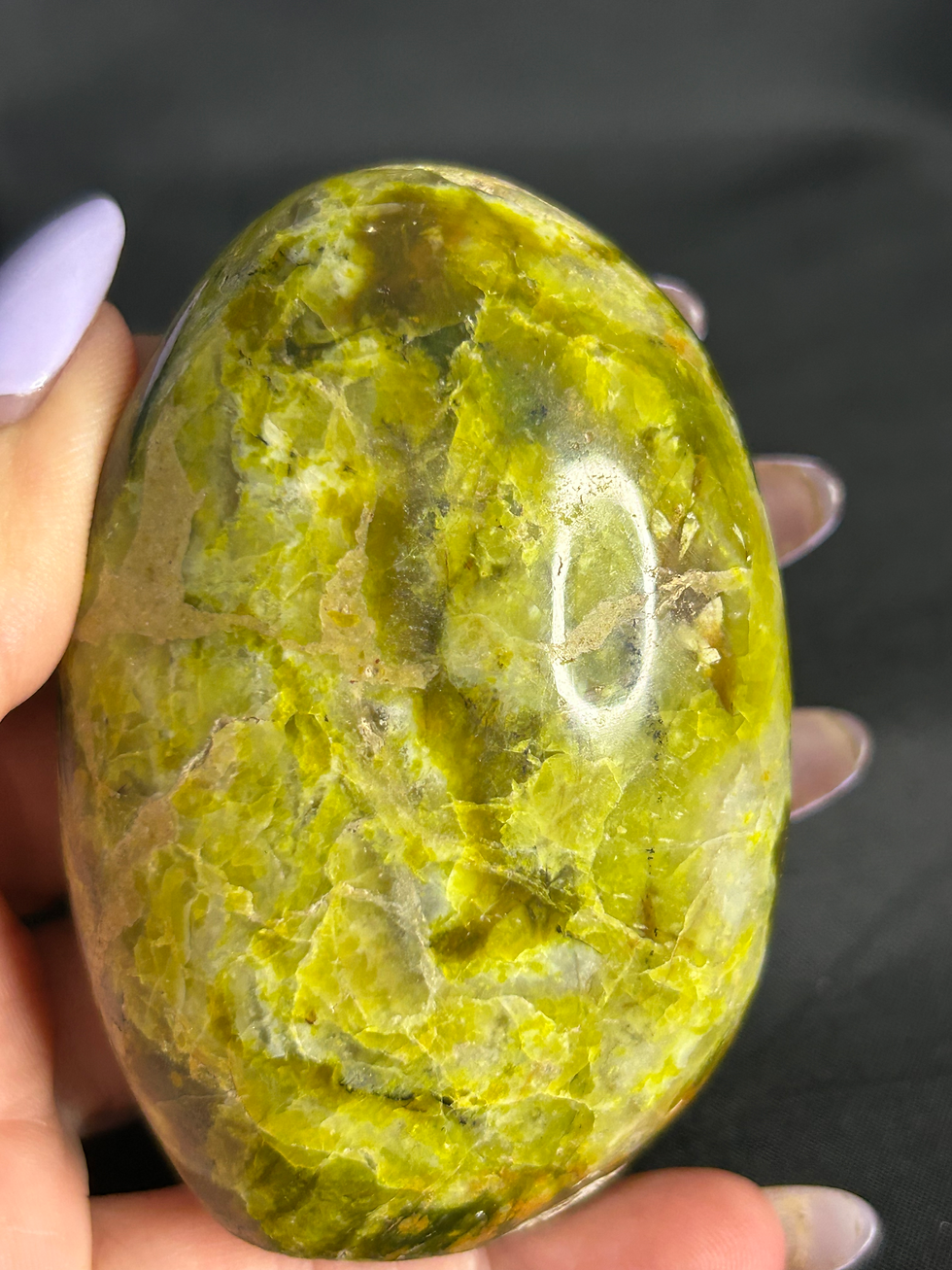 Thumbnail: Green Opal Freeform