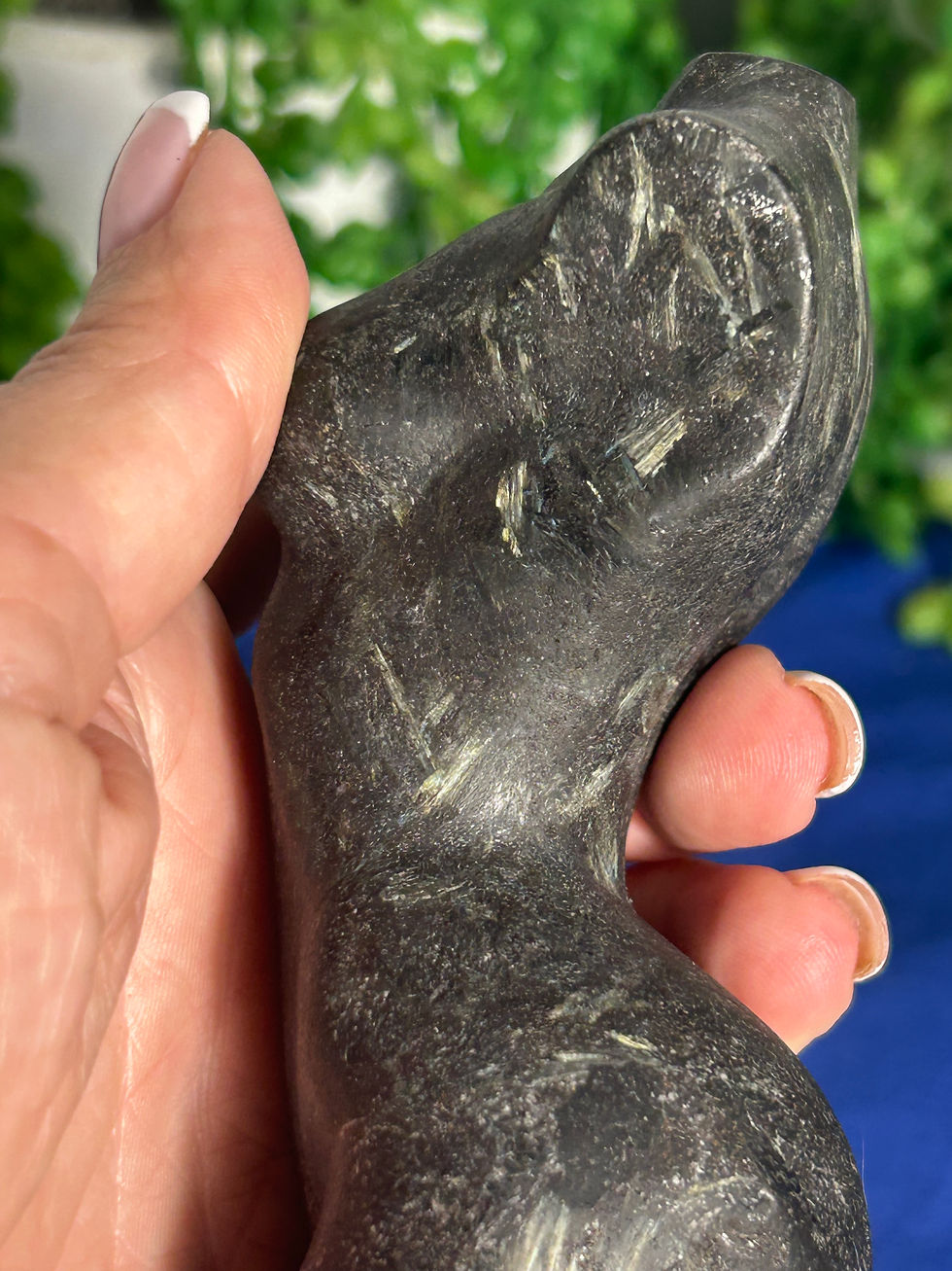 Thumbnail: Garnet Astrophyllite Goddess Body
