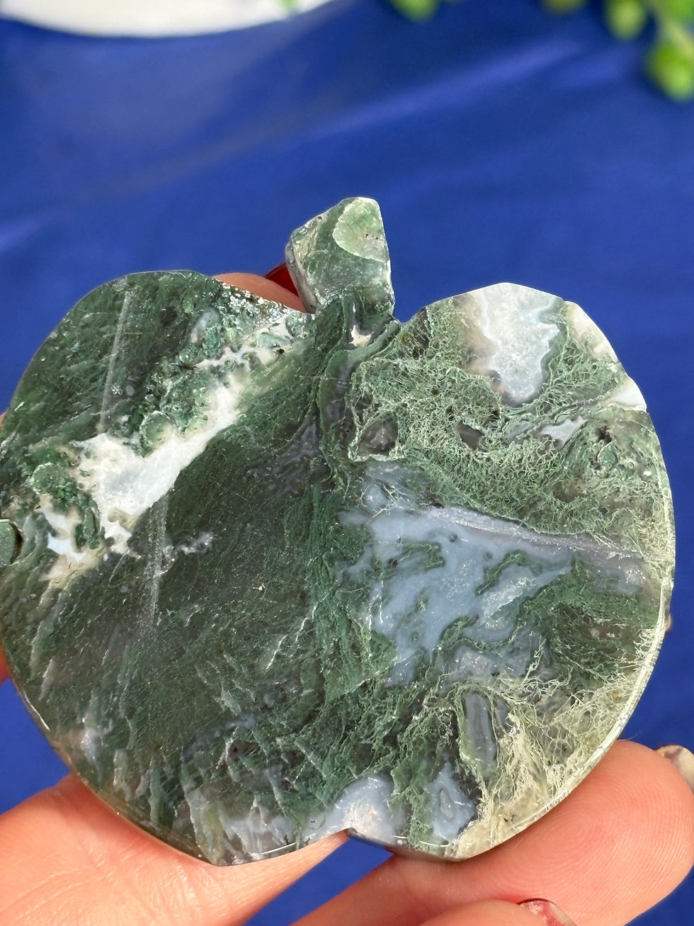 Thumbnail: Moss Agate Apple