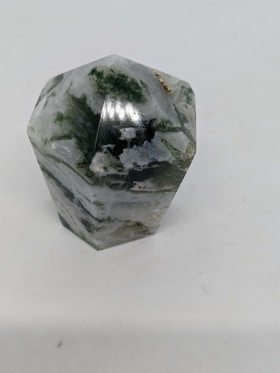 Thumbnail: Moss Agate Cupcake