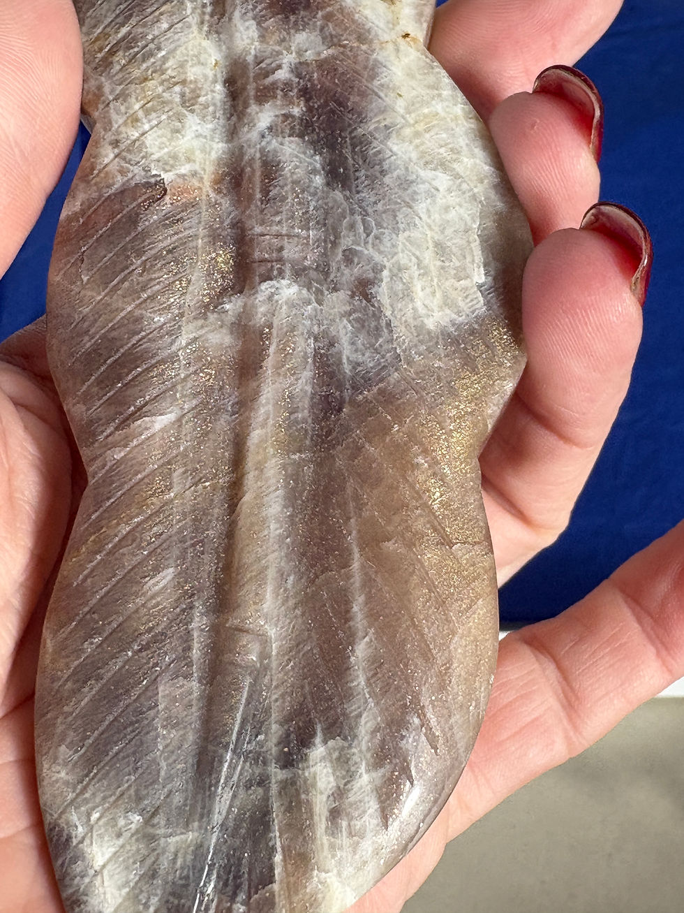 Thumbnail: Moonstone with Sunstone Feather