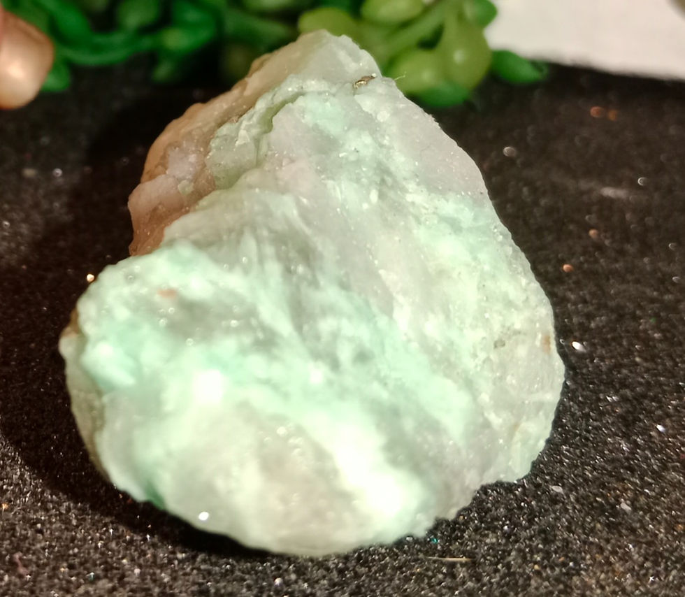 Thumbnail: Raw Emerald Chunk