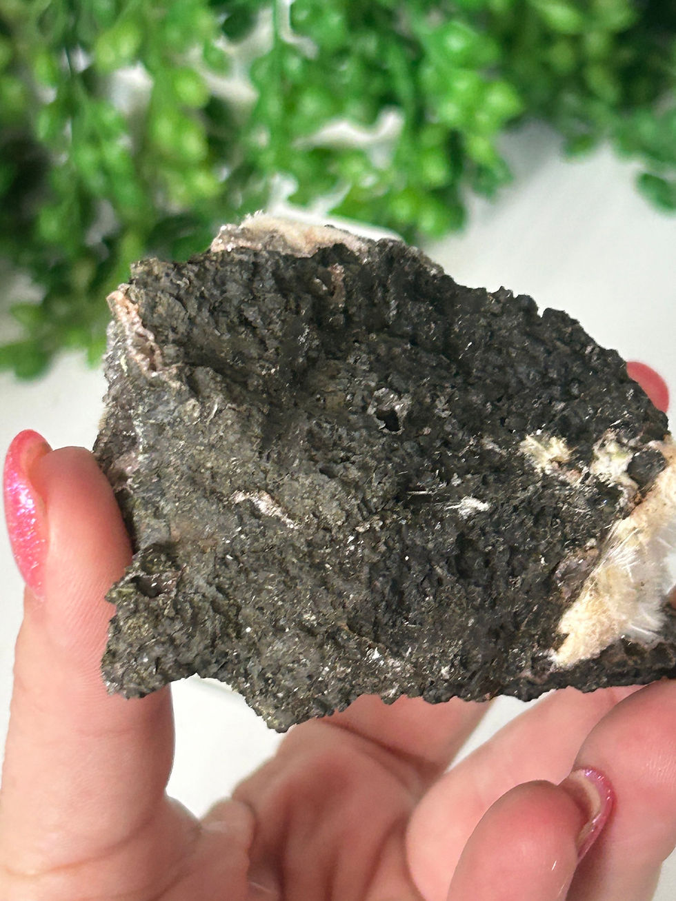 Thumbnail: Thomsonite Specimen