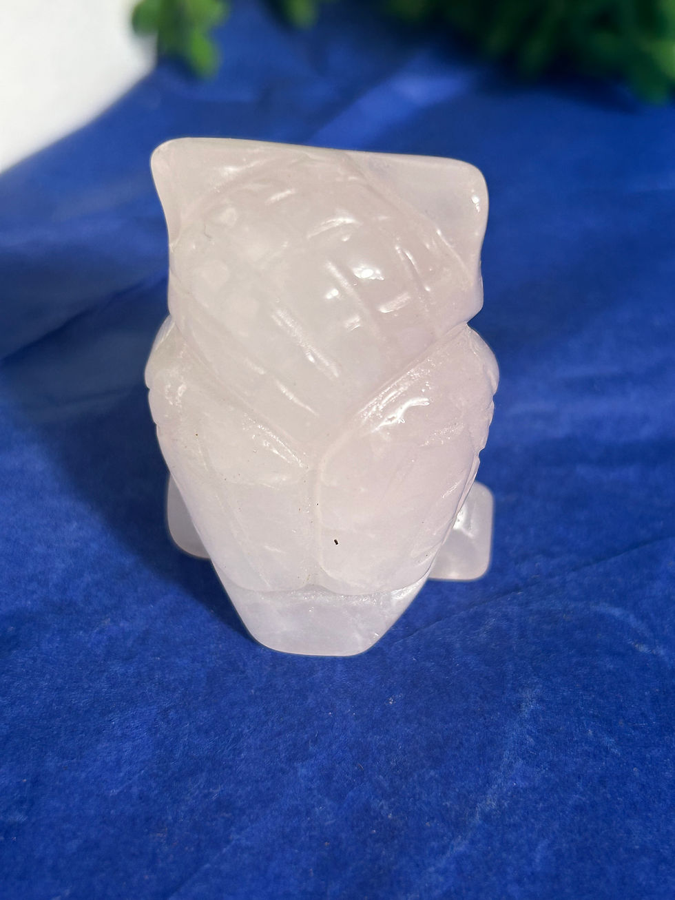 Thumbnail: Rose Quartz Owl