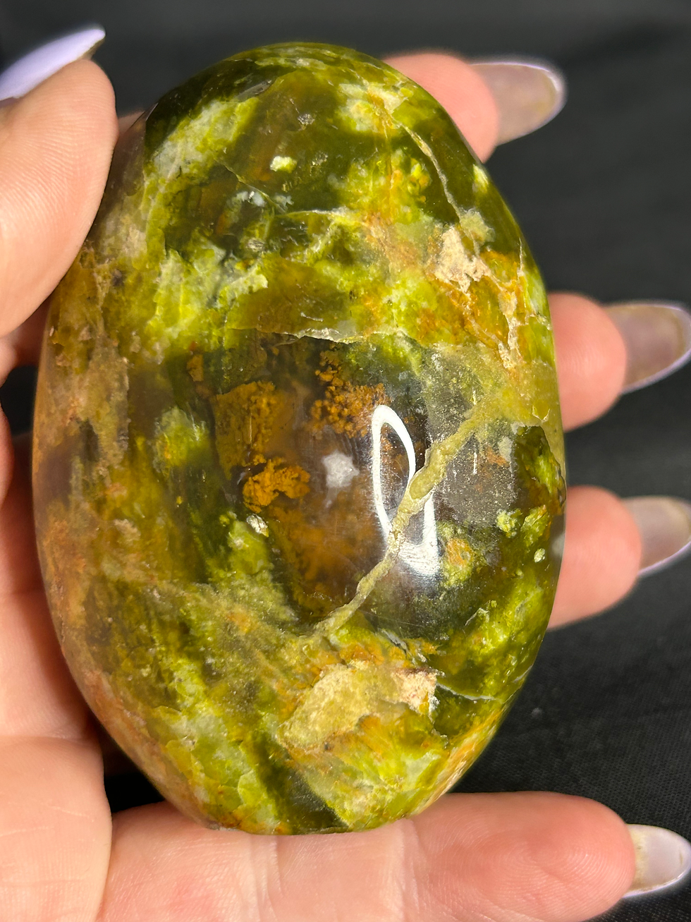 Thumbnail: Green Opal Freeform