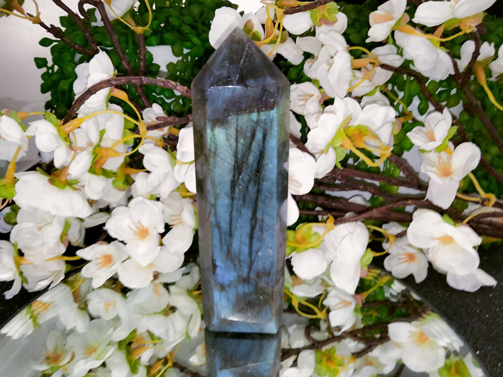 Thumbnail: Labradorite Tower