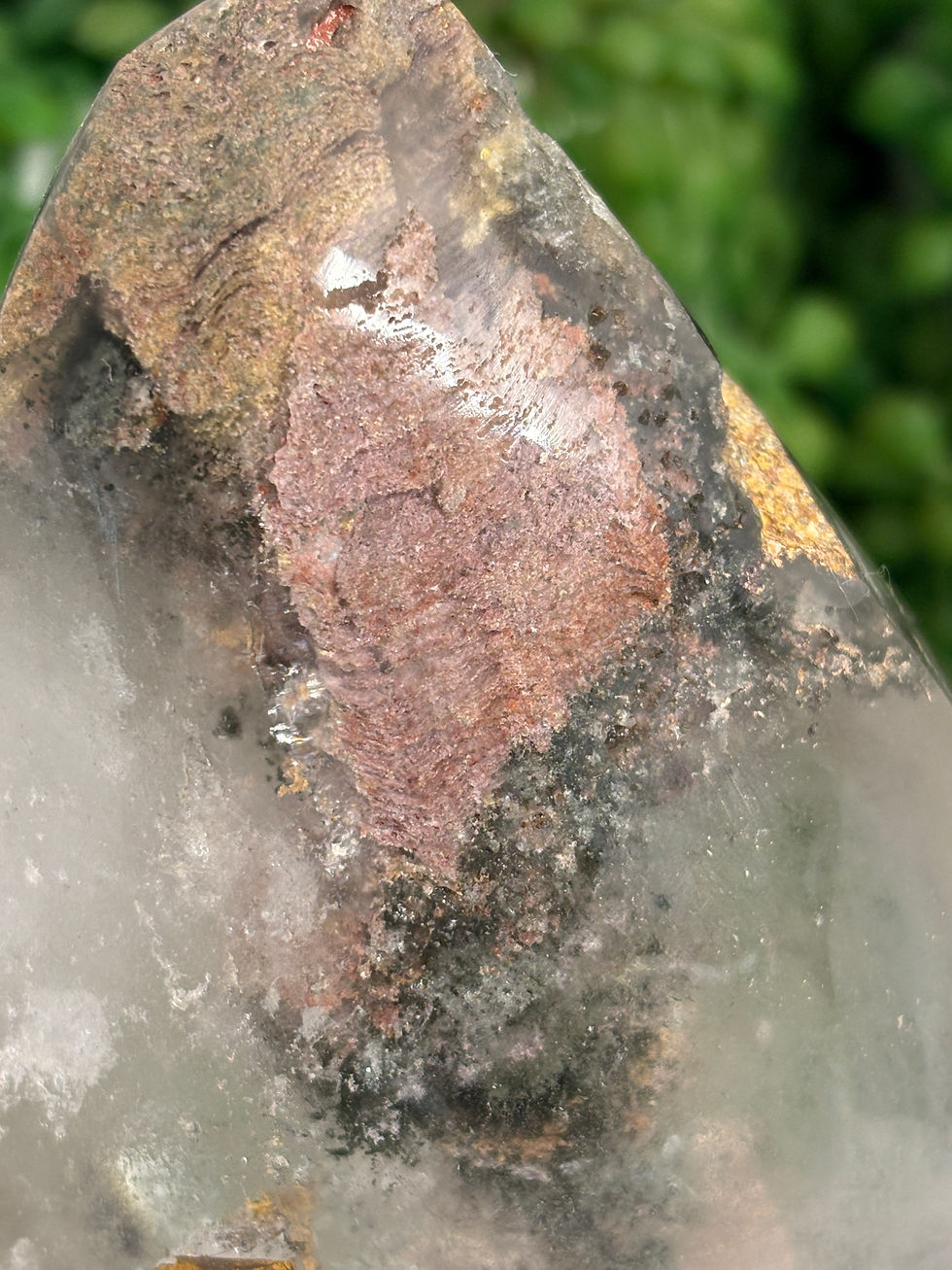 Thumbnail: Garden Quartz Freeform with Custom STand