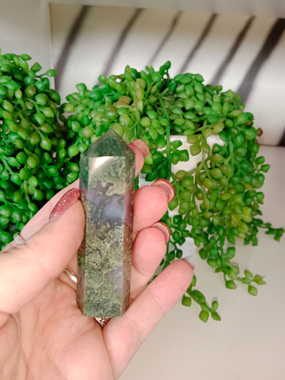 Thumbnail: Moss Agate Point