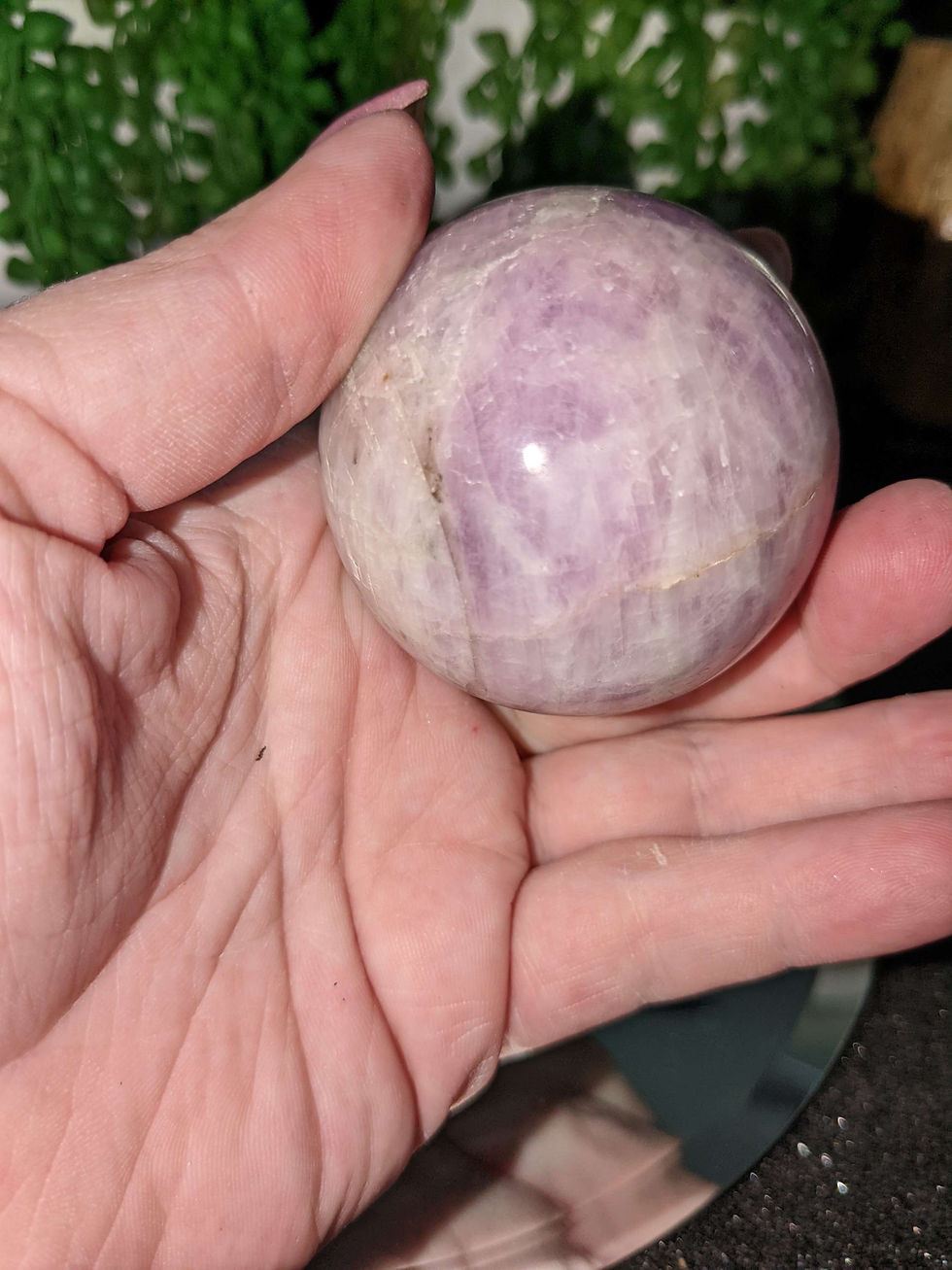 Thumbnail: Kunzite Sphere