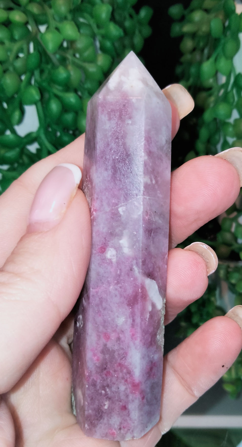 Thumbnail: Lepidolite Point