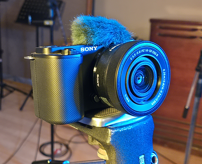 Sony ZVE-10 