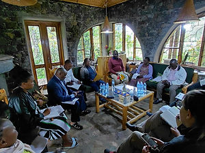 Club meeting 2025 Uganda_edited.jpg